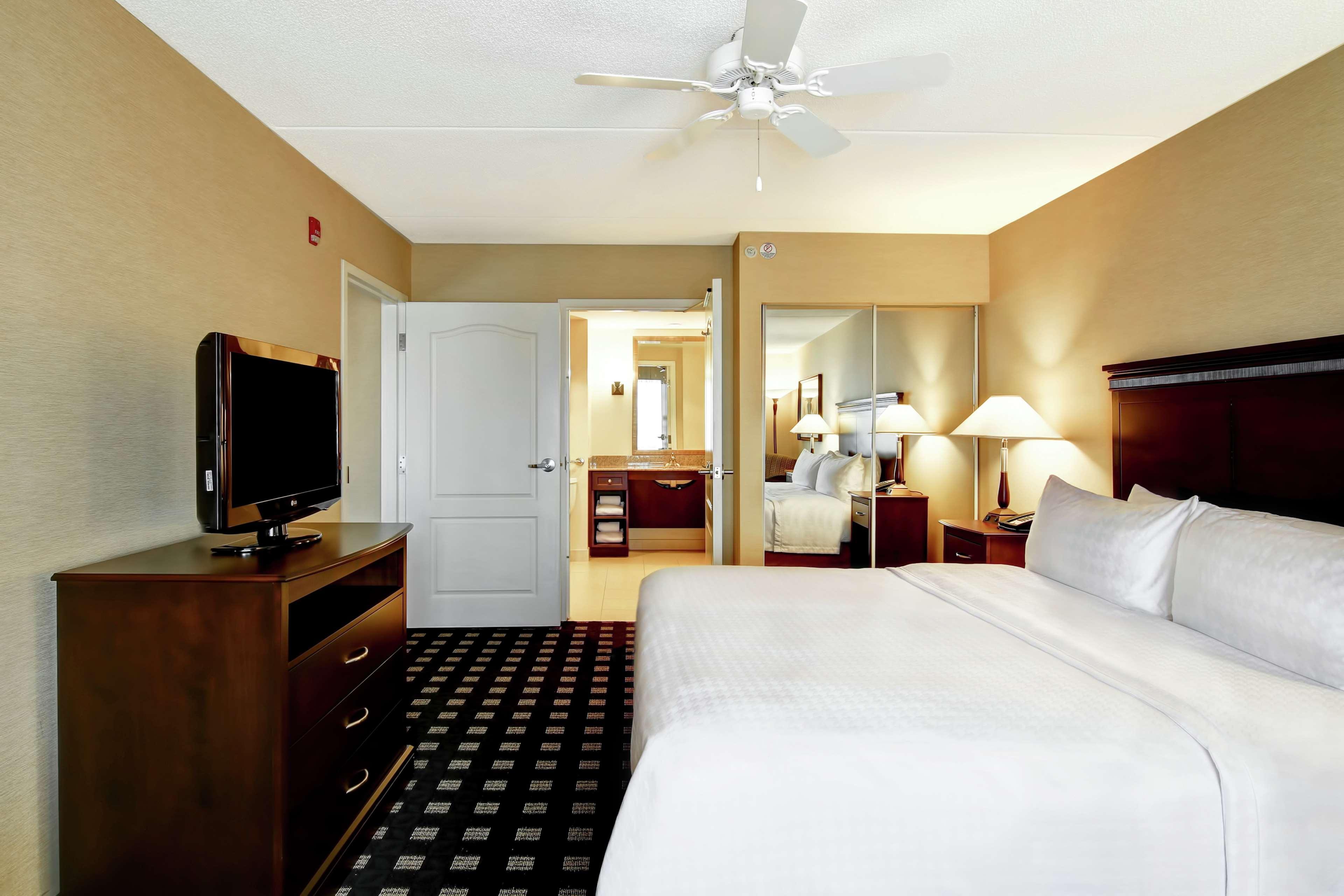 Homewood Suites By Hilton Toronto Airport Corporate Centre Kültér fotó